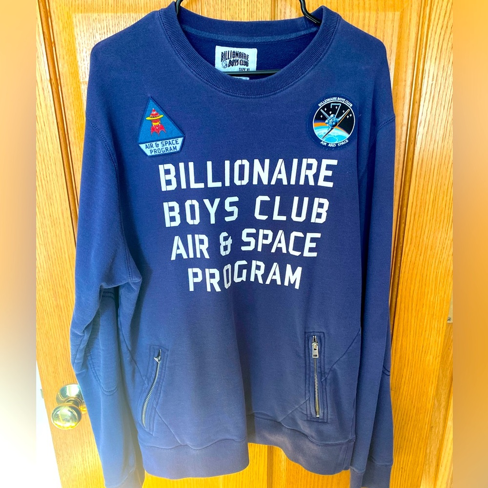 I’m selling a Mens XL BILLIONAIRE BOYS CLUB long-sleeved sweater